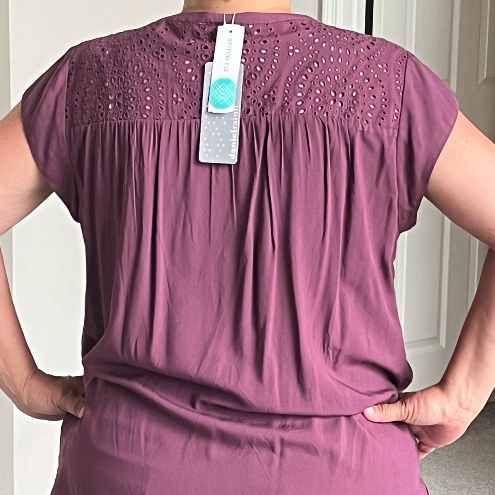 DANIEL RAINN. Kiara Eyelet detail blouse  color purple- size XL